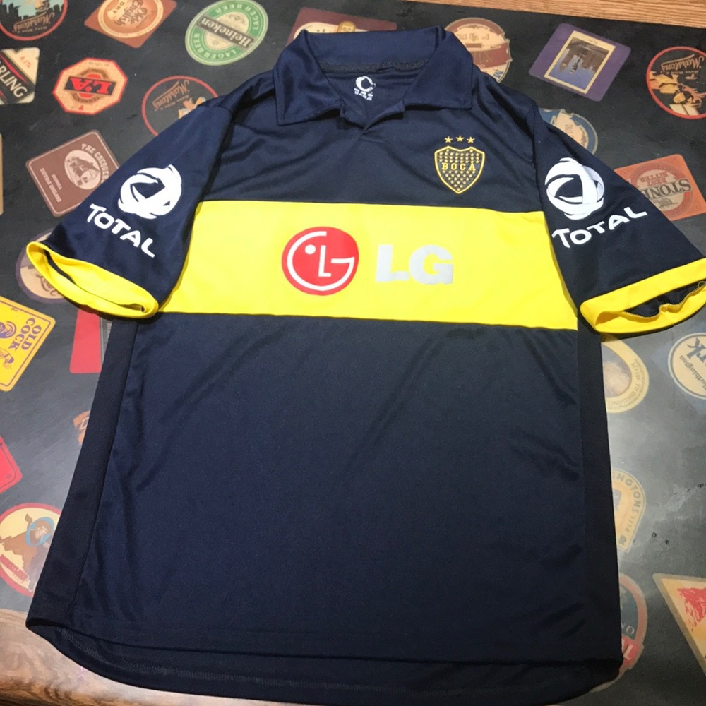 Large boca juniors jersey